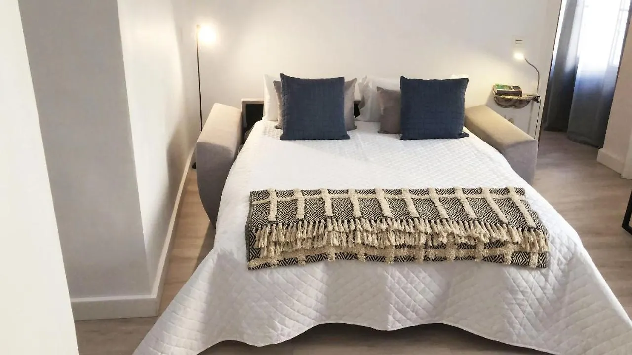 Apartamento Huerto del Conde - Plaza de la Merced Málaga